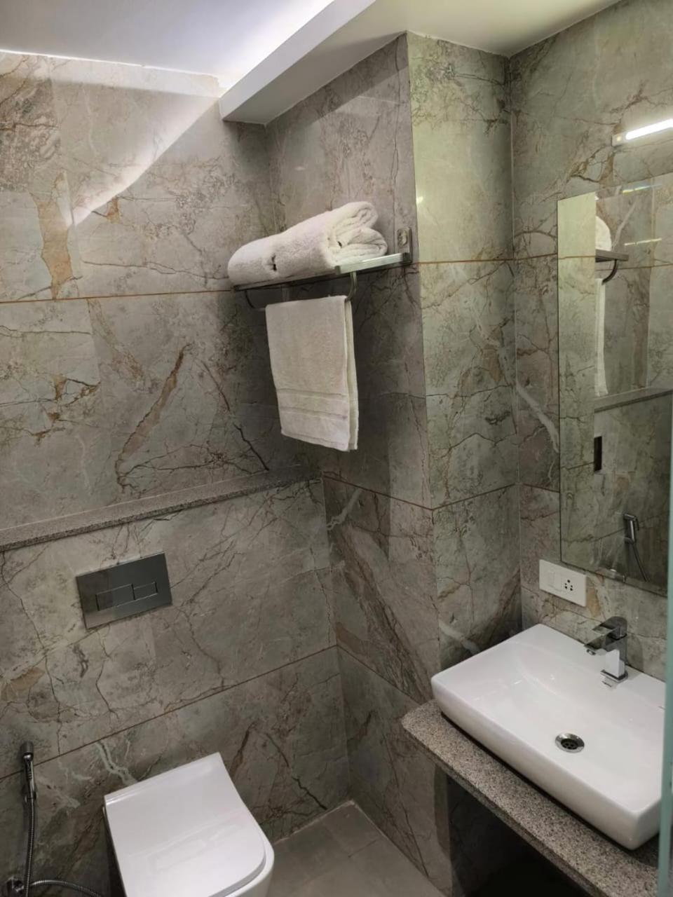 Hotel Jai Vilas Bhīlwāra Zewnętrze zdjęcie