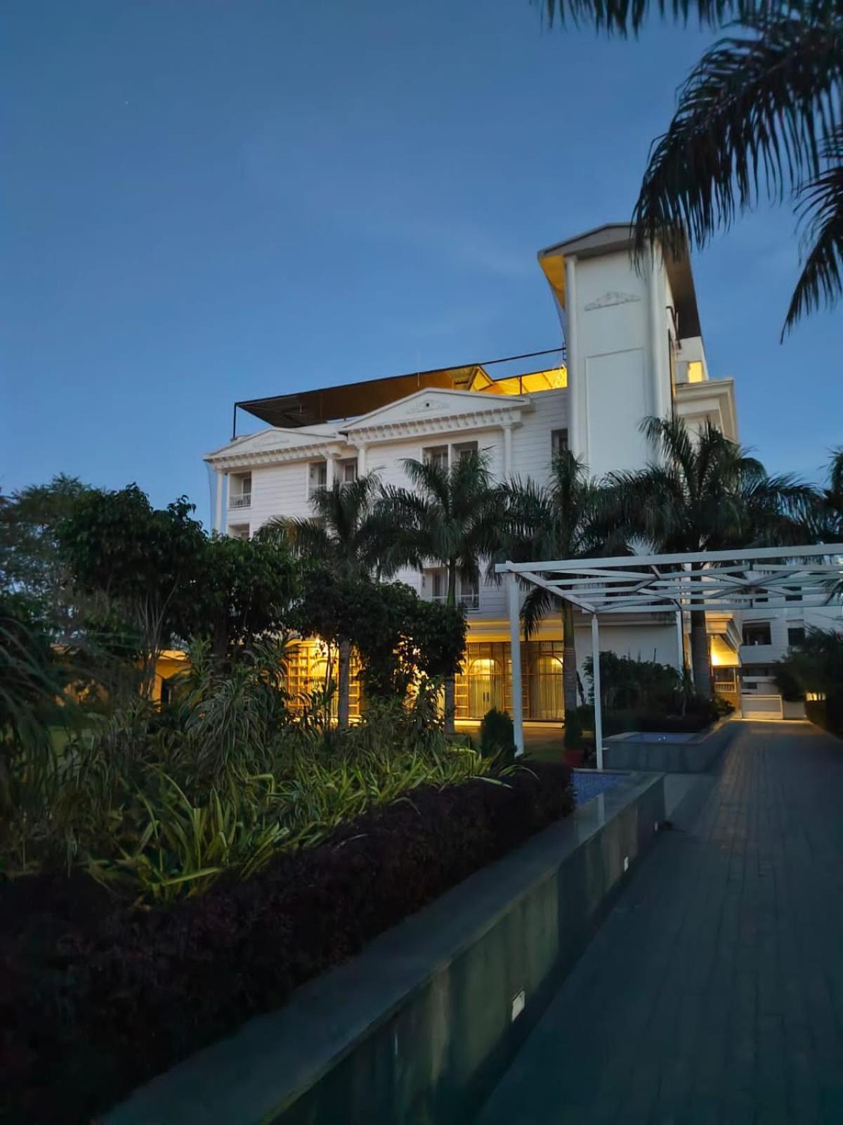 Hotel Jai Vilas Bhīlwāra Zewnętrze zdjęcie
