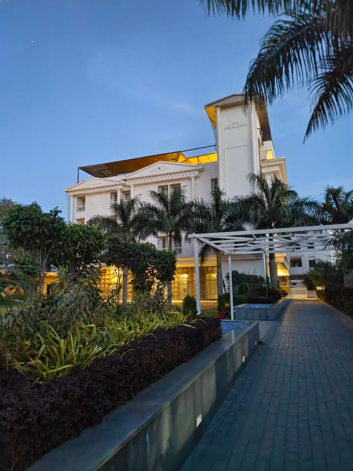 Hotel Jai Vilas Bhīlwāra Zewnętrze zdjęcie